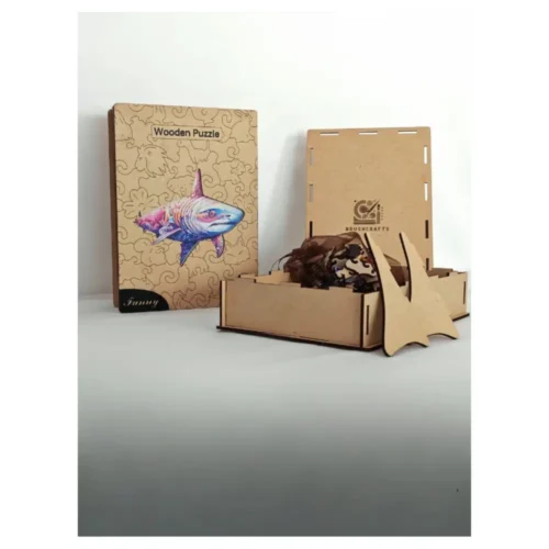 Coffret de puzzle en bois artisanal Requin Coloré avec logo BrushCrafts.